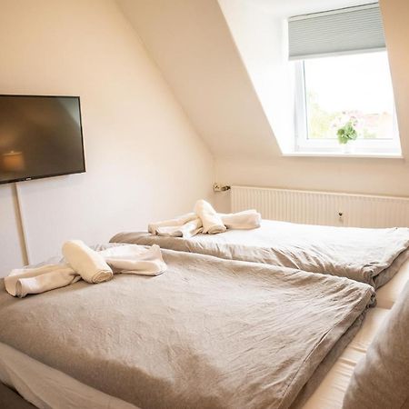 Wohnung Fuer 4 Gaeste In Laatzen Messe- Und Citynah Hannover Ngoại thất bức ảnh