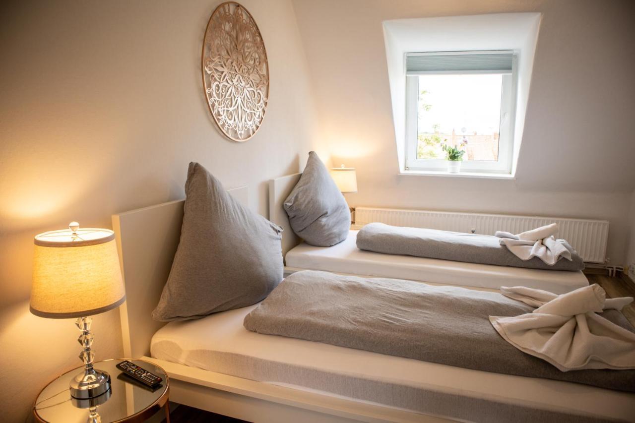 Wohnung Fuer 4 Gaeste In Laatzen Messe- Und Citynah Hannover Ngoại thất bức ảnh