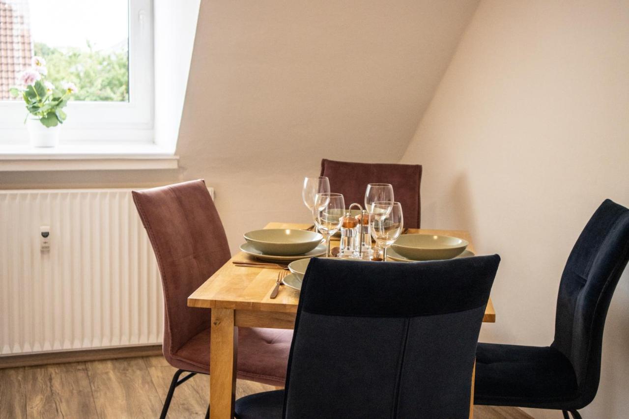 Wohnung Fuer 4 Gaeste In Laatzen Messe- Und Citynah Hannover Ngoại thất bức ảnh