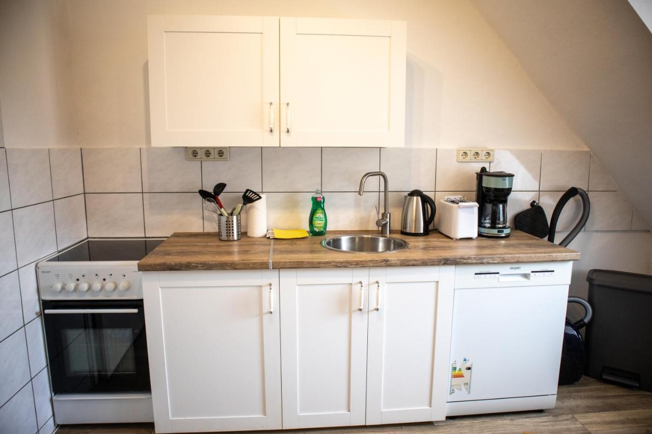 Wohnung Fuer 4 Gaeste In Laatzen Messe- Und Citynah Hannover Ngoại thất bức ảnh