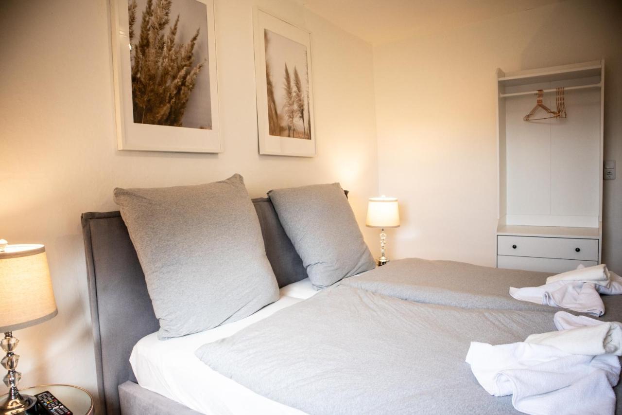 Wohnung Fuer 4 Gaeste In Laatzen Messe- Und Citynah Hannover Ngoại thất bức ảnh